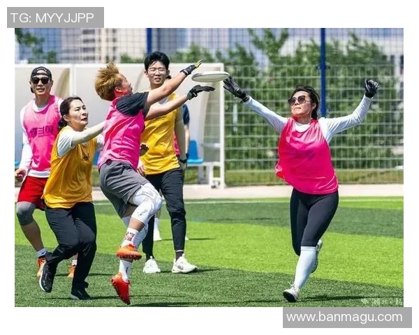 广州飞盘队在飞盘战术排行榜中荣获第三名展现实力与团队合作精神